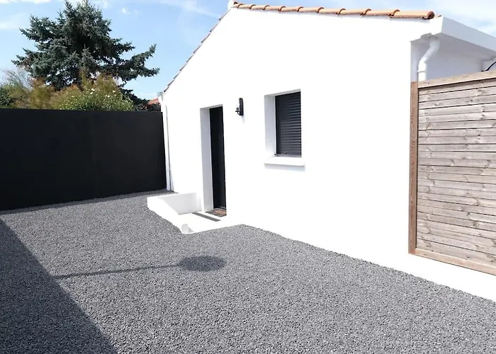 Anubis سا يْليرْ دو ري